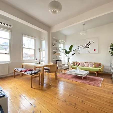 Distinguished Flat Near Istiklal Apartment Istanbul