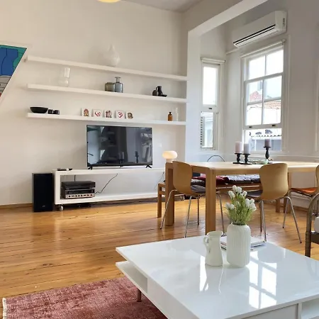 Distinguished Flat Near Istiklal Apartment